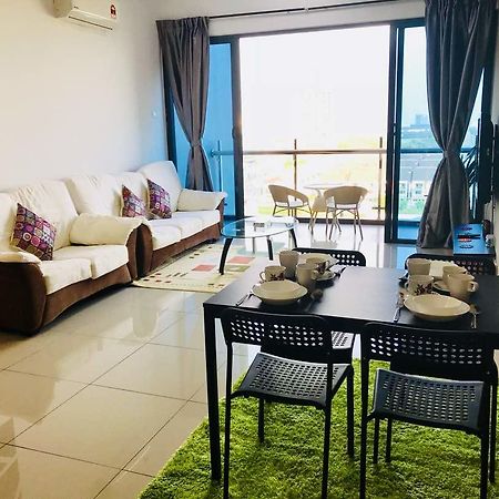 Atlantis Apple Home Melaka Townarea ภายนอก รูปภาพ